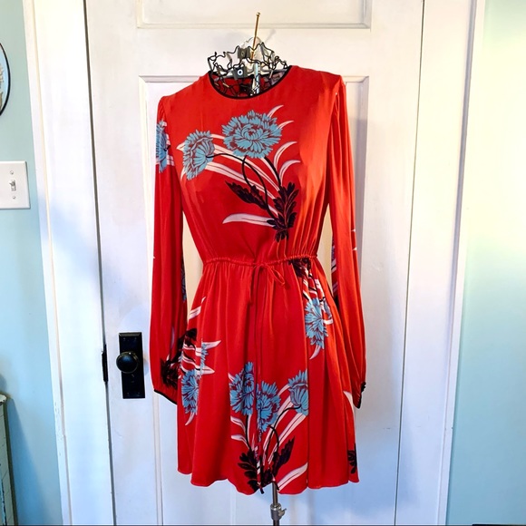 open lace back dress Diane Von Furstenberg Red Print Silk Mini Dress / Sz Xs main image 0